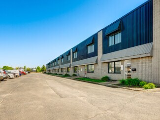 Plus de détails pour 3600 Boul Matte, Brossard, QC - Industriel/Logistique à louer