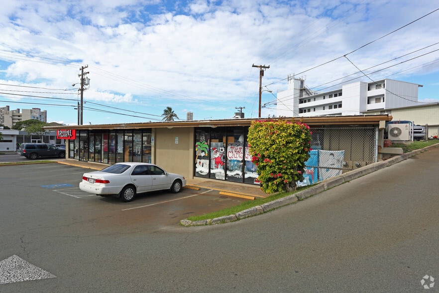 813-819 Kapahulu Ave, Honolulu, HI à louer - Photo de l’immeuble – Image 3 sur 16