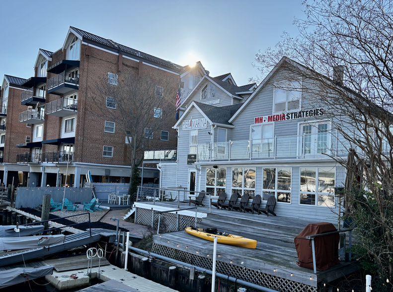 301 4th St, Annapolis, MD à louer - Photo de l’immeuble – Image 1 sur 7