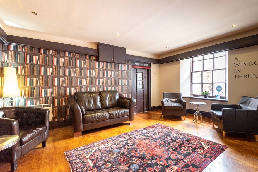 25 Bank St, Kirriemuir à vendre - Photo de l’immeuble – Image 3 sur 14