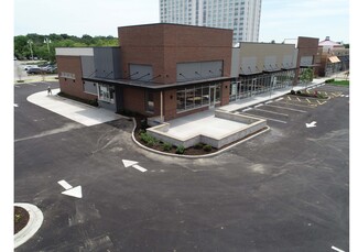 Plus de détails pour 651-781 N Milwaukee Ave, Wheeling, IL - Local commercial à louer