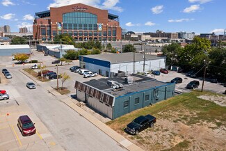 Plus de détails pour 823 Chadwick St, Indianapolis, IN - Local commercial à vendre
