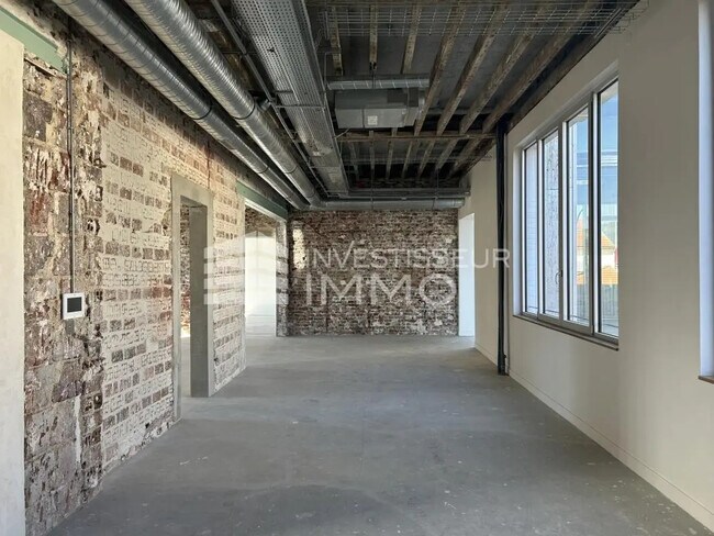 Plus de détails pour Bureau à louer