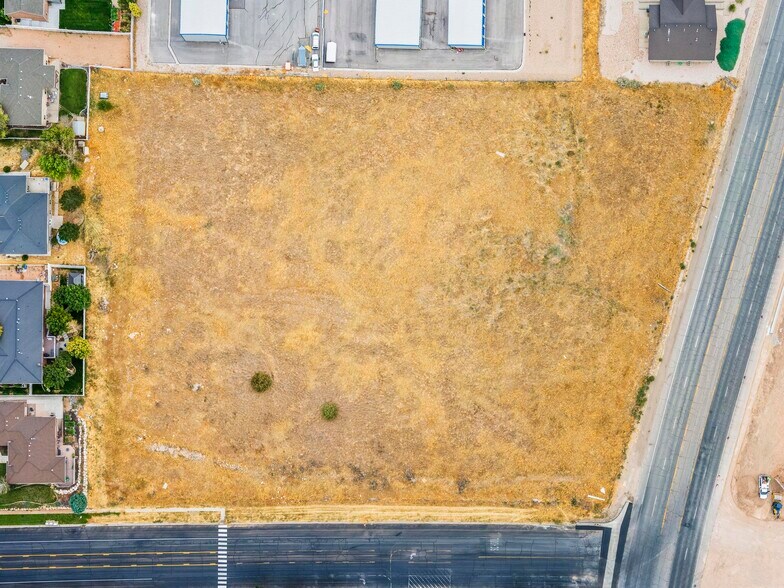 S Main St, Nephi, UT à vendre - Photo de l’immeuble – Image 3 sur 9