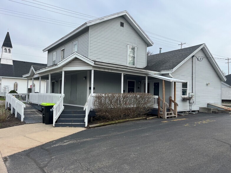 200 W Washington St, Greenville, MI à vendre - Photo de l’immeuble – Image 2 sur 6