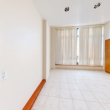 9921 4th Ave, Brooklyn, NY à louer Photo intérieure– Image 2 sur 10