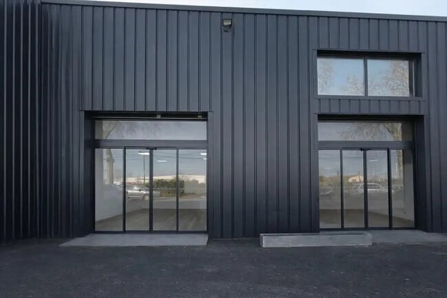Plus de détails pour Bureau, Local d'activités à louer