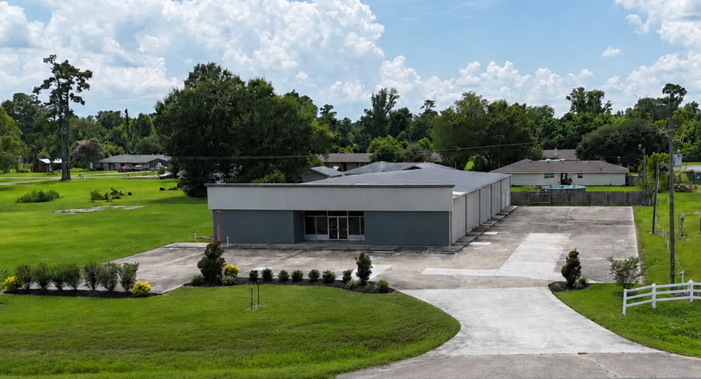 645 N Highway 171, Lake Charles, LA à vendre - Photo principale – Image 1 sur 5