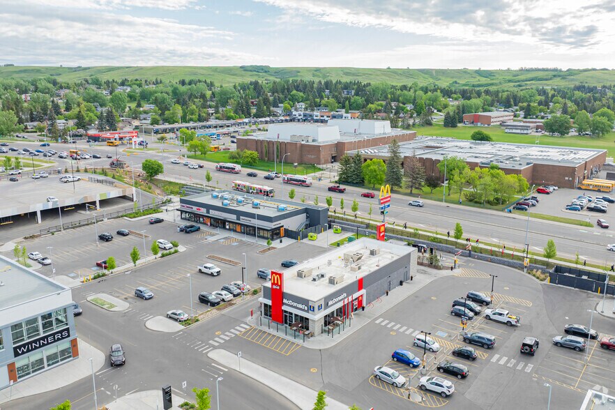 5111 Northland Dr NW, Calgary, AB à vendre - Aérien – Image 3 sur 3