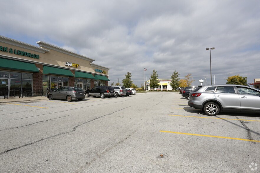 4237 W 167th St, Country Club Hills, IL à vendre - Photo de l’immeuble – Image 2 sur 12