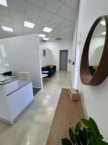 14253 SW 42nd St, Miami, FL à louer - Hall d’entrée – Image 2 sur 6