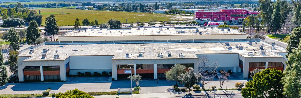 5120-5126 Ralston St, Ventura, CA à louer - Photo de l’immeuble – Image 1 sur 4