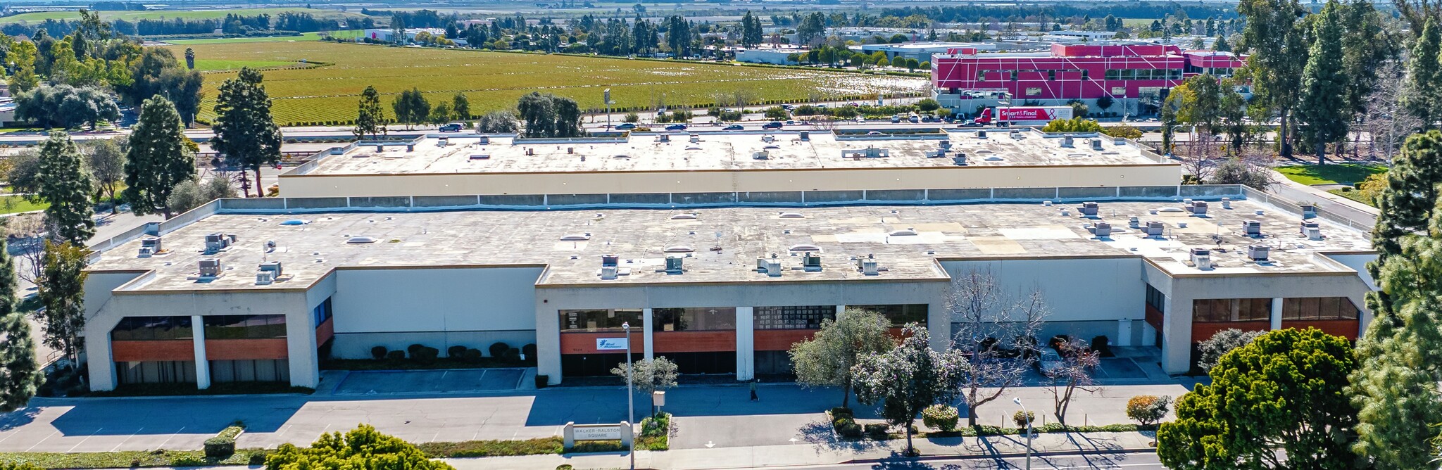 5120-5126 Ralston St, Ventura, CA à louer Photo de l’immeuble– Image 1 sur 5