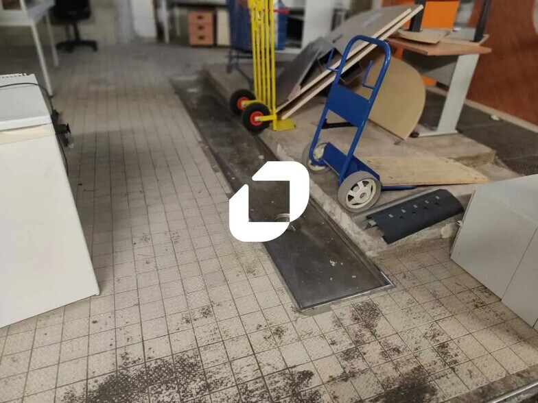 Local d’activités dans Courbevoie à louer - Photo intérieure – Image 3 sur 3