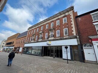 Plus de détails pour 2-8 High St, Chesterfield - Local commercial à louer