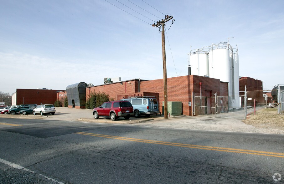 315 Cassell St, Winston-Salem, NC à louer - Photo de l’immeuble – Image 3 sur 28
