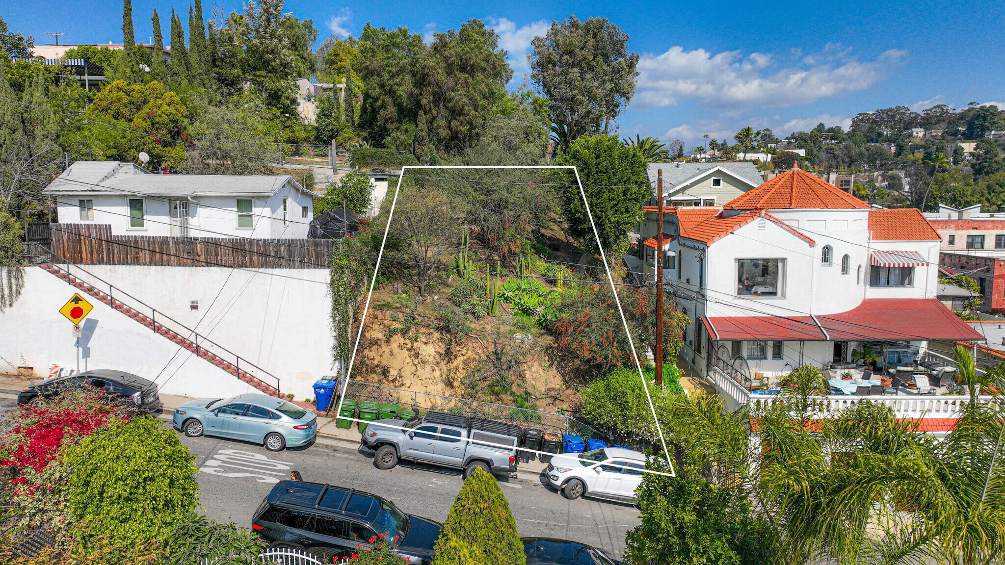 1625 Grafton st, Los Angeles, CA à vendre Photo principale– Image 1 sur 11