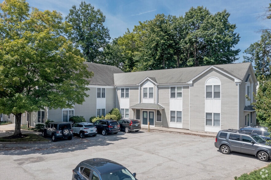871 Ethan Allen Hwy, Ridgefield, CT à vendre - Photo principale – Image 1 sur 5