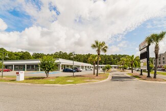 Plus de détails pour 740 E General Stewart Way, Hinesville, GA - Local commercial à louer