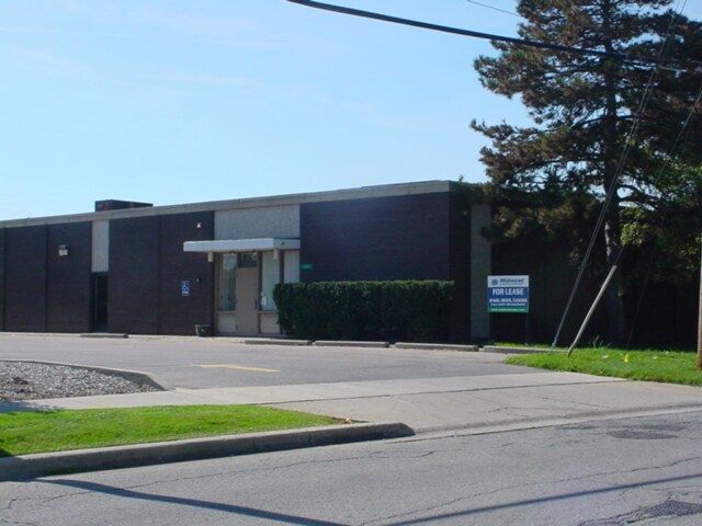 1263 Baldwin Ave, Pontiac, MI à louer - Photo de l’immeuble – Image 3 sur 3