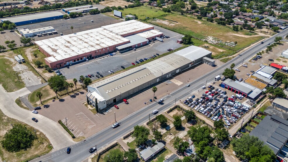 2900 W. Business HWY 83, Mc Allen, TX à louer - Photo de l’immeuble – Image 2 sur 29