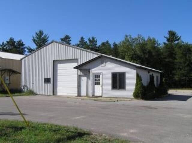 315 E Dresden St, Kalkaska, MI à vendre Photo principale– Image 1 sur 12