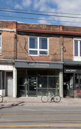 Plus de détails pour 1612 Queen St W, Toronto, ON - Local commercial à louer