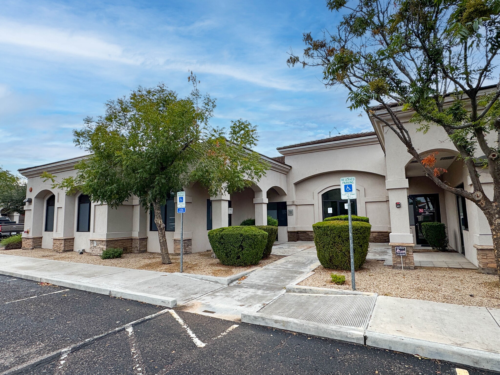 840 E McKellips Rd, Mesa, AZ à vendre Photo principale– Image 1 sur 10