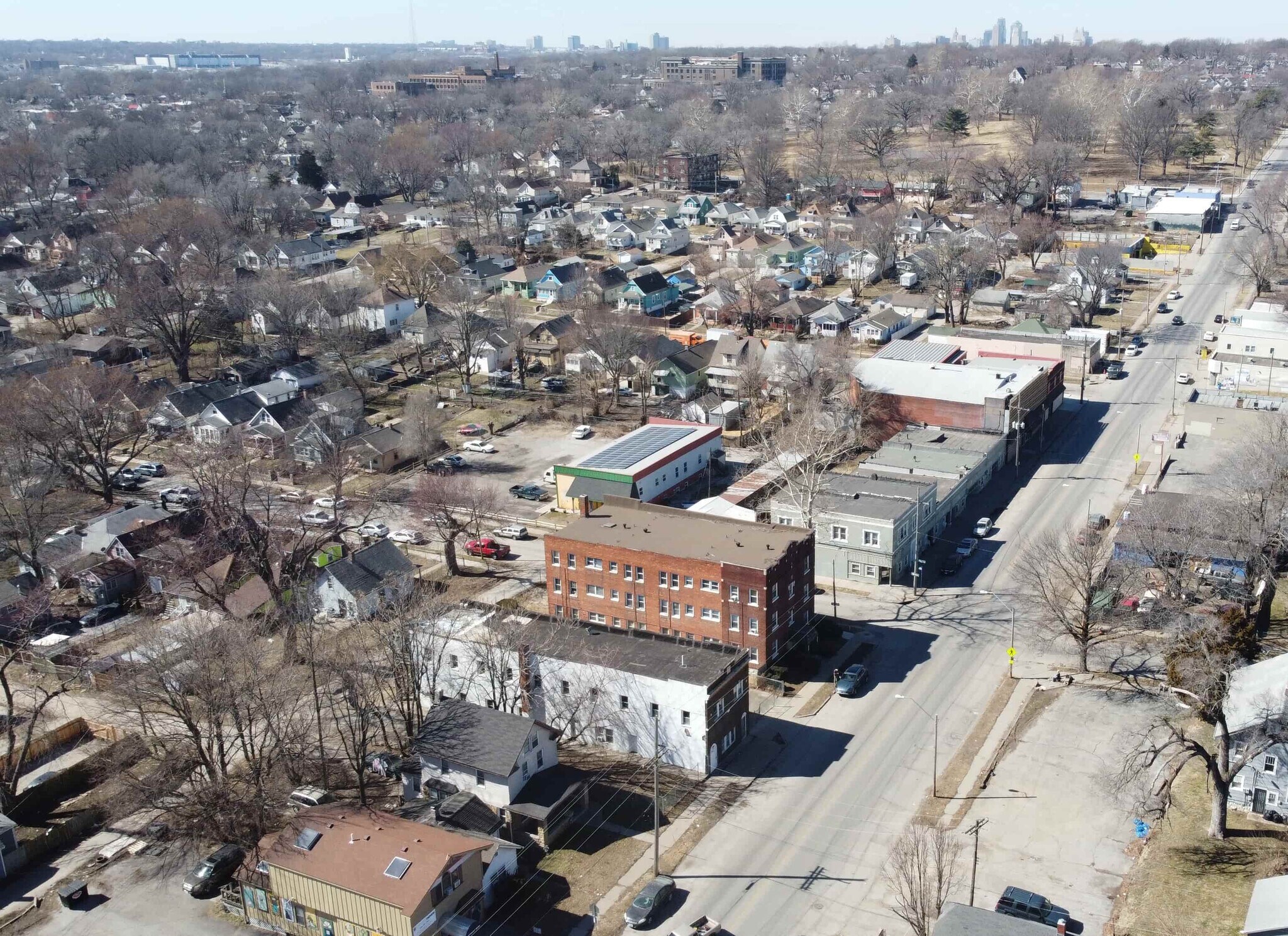 Lawndale Portfolio portefeuille de 3 biens à vendre sur LoopNet.fr Photo principale– Image 1 sur 12