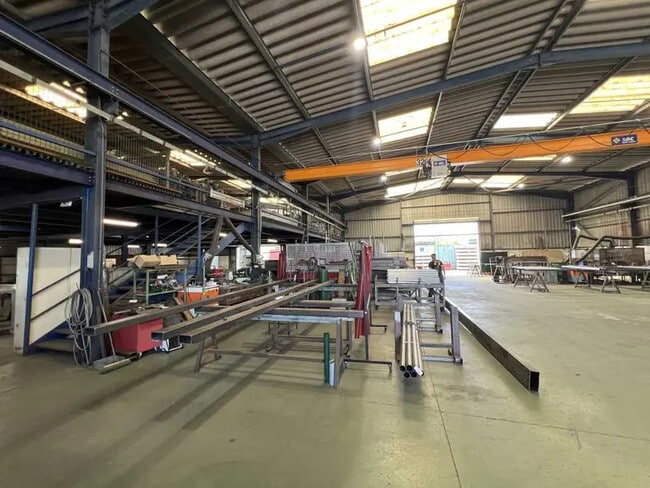 Plus de détails pour Industriel/Logistique à vendre