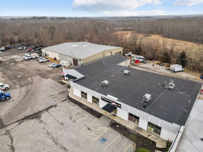 2555 Gar Hwy, Swansea, MA à vendre - Photo de l’immeuble – Image 1 sur 15