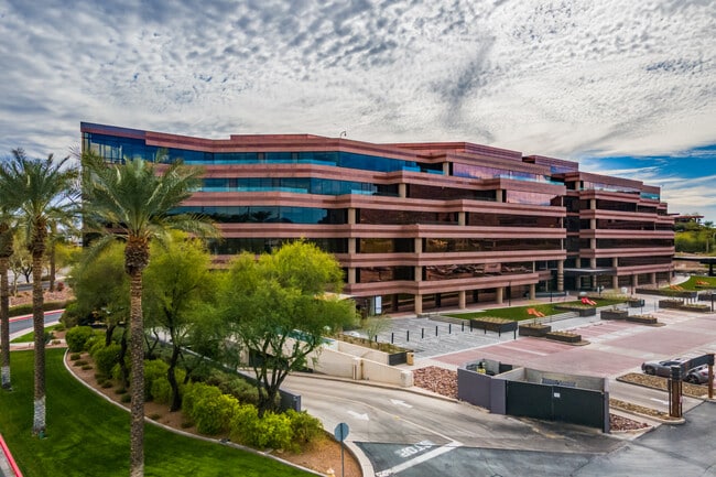 Plus de détails pour 4800 N Scottsdale Rd, Scottsdale, AZ - Coworking à louer