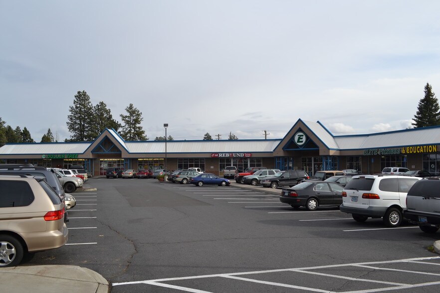 61470 S Highway 97, Bend, OR à louer - Photo de l’immeuble – Image 3 sur 8