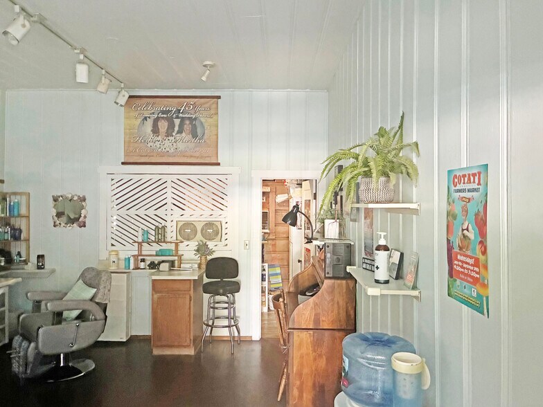8225 OLD REDWOOD HIGHWAY COTATI, CA portefeuille de 3 biens à vendre sur LoopNet.fr - Photo intérieure – Image 3 sur 20