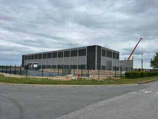 Plus de détails pour Local d'activités, Industriel/Logistique à louer
