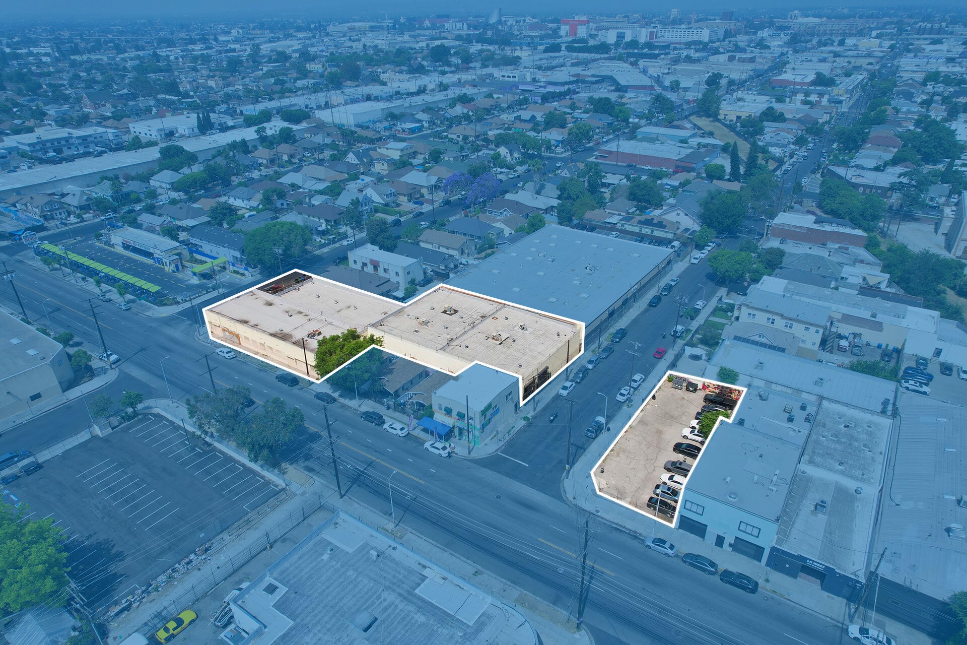 548 E 31st St, Los Angeles, CA à vendre Photo de l’immeuble– Image 1 sur 5