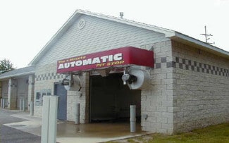 Plus de détails pour 127 N Groesbeck Hwy, Mount Clemens, MI - Spécialisé à vendre