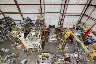 Plus de détails pour 428 Railroad St, Thomaston, CT - Industriel/Logistique à vendre