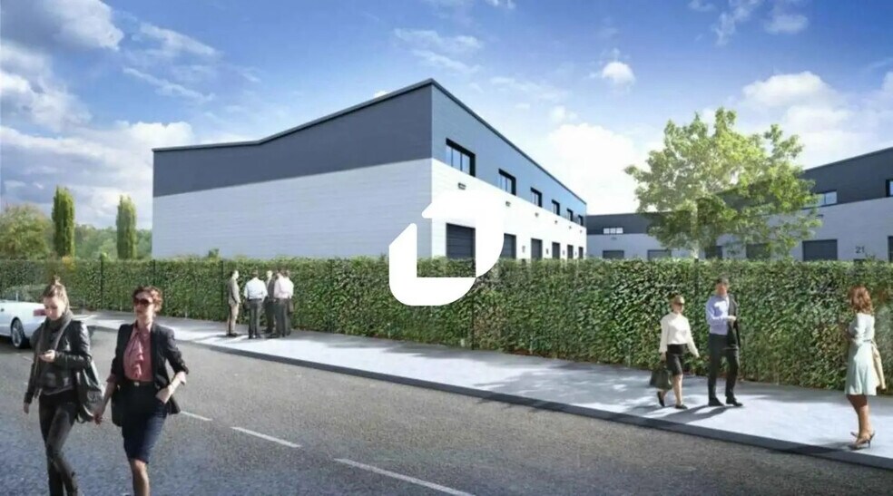 Local d’activités dans Valenton à louer - Photo de l’immeuble – Image 1 sur 4