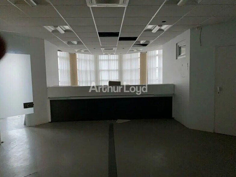 Local commercial dans Châlons-en-Champagne à vendre - Photo intérieure – Image 1 sur 7