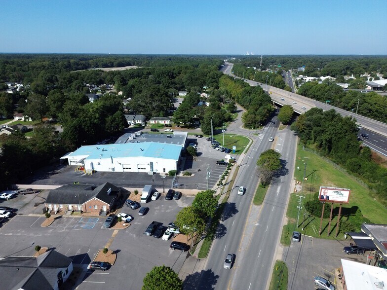 1801 Virginia Beach Blvd, Virginia Beach, VA à vendre - Photo de l’immeuble – Image 3 sur 8