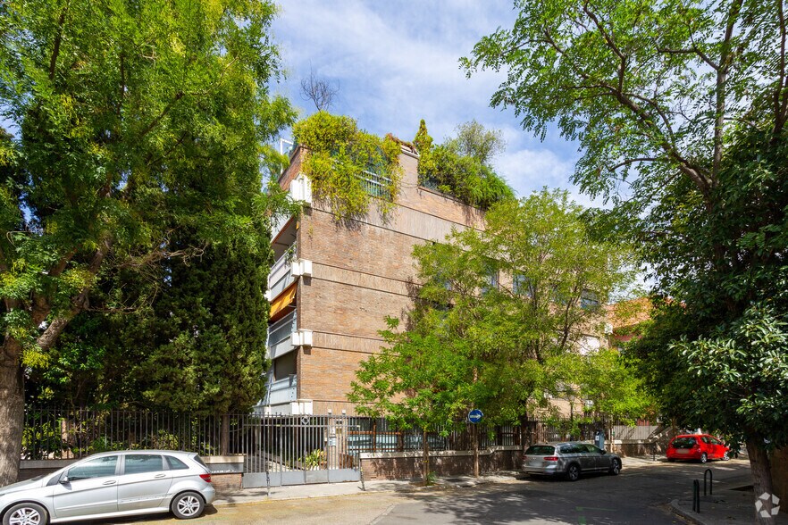 Calle Fray Juan Gil, 5, Madrid, Madrid à louer - Photo de l’immeuble – Image 2 sur 2