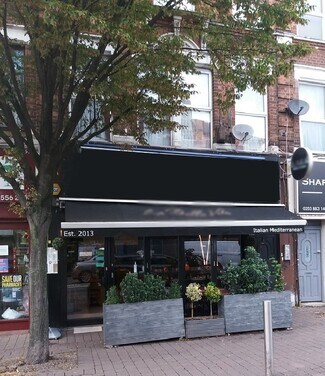 Plus de détails pour 853 High Road Leytonstone, Londres - Local commercial à louer