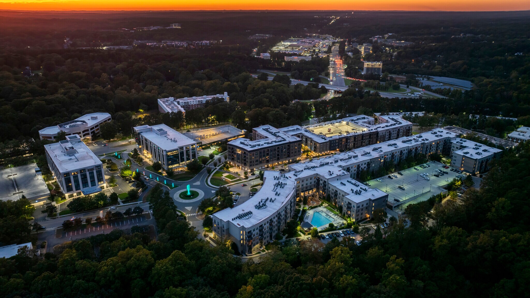 3700 Glenwood Ave, Raleigh, NC à louer Photo de l’immeuble– Image 1 sur 42