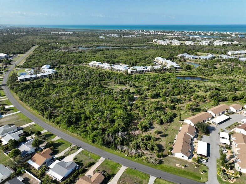 6700 Gasparilla Pines Blvd, Englewood, FL à vendre - Photo de l’immeuble – Image 3 sur 13