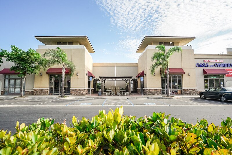 Otay Plaza portefeuille de 4 biens à vendre sur LoopNet.fr Photo principale– Image 1 sur 4