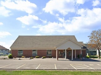 Plus de détails pour 101 S Pioneer Rd, Fond Du Lac, WI - Bureau à louer