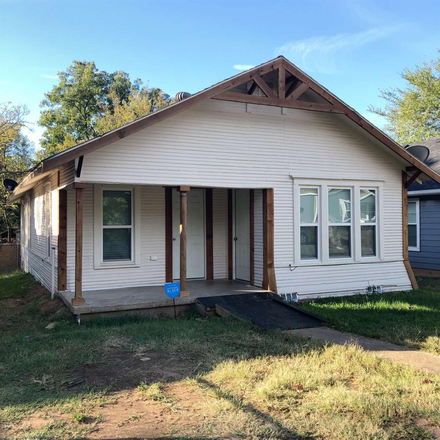 620 E Murray St, Denison, TX à vendre Photo principale– Image 1 sur 2