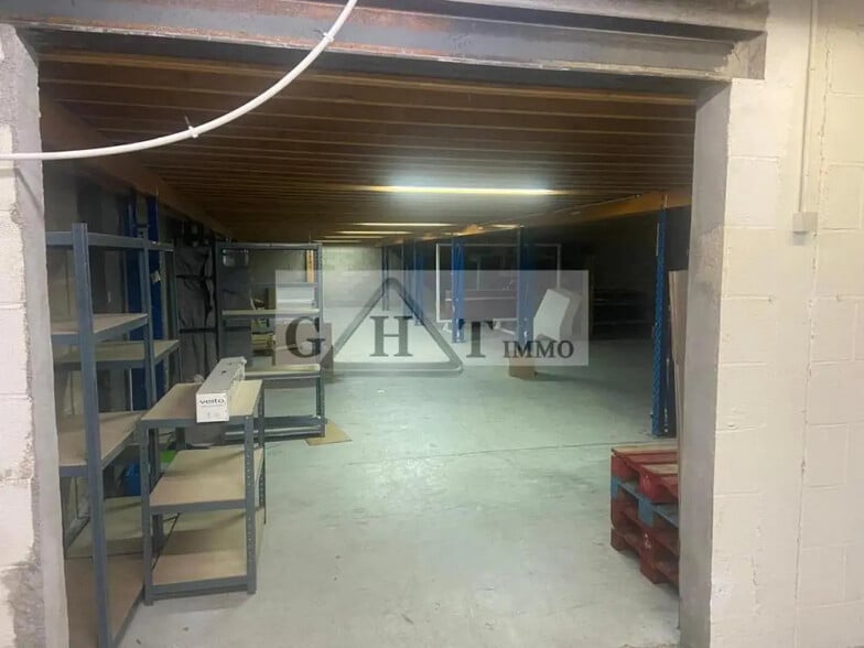 Industriel/Logistique dans Montreuil à louer - Photo intérieure – Image 3 sur 4