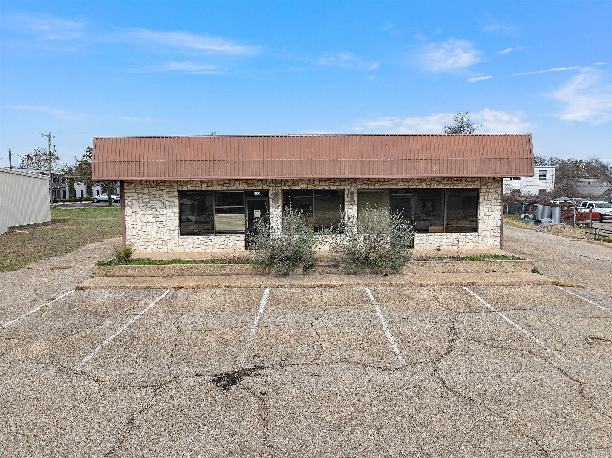 110 Post Office Dr, Hewitt, TX à vendre Photo principale– Image 1 sur 7